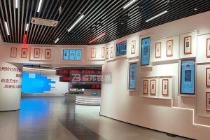学校实训室建设方案融入互动装置，打造震撼展陈效果与教学空间。